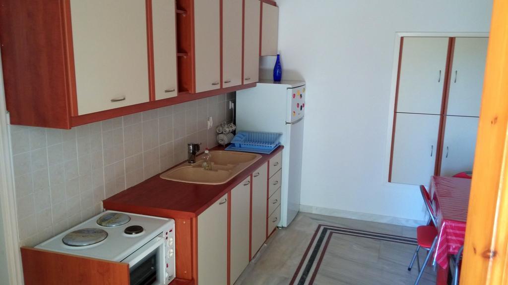 Dafni Apartments Kastri  Exterior photo